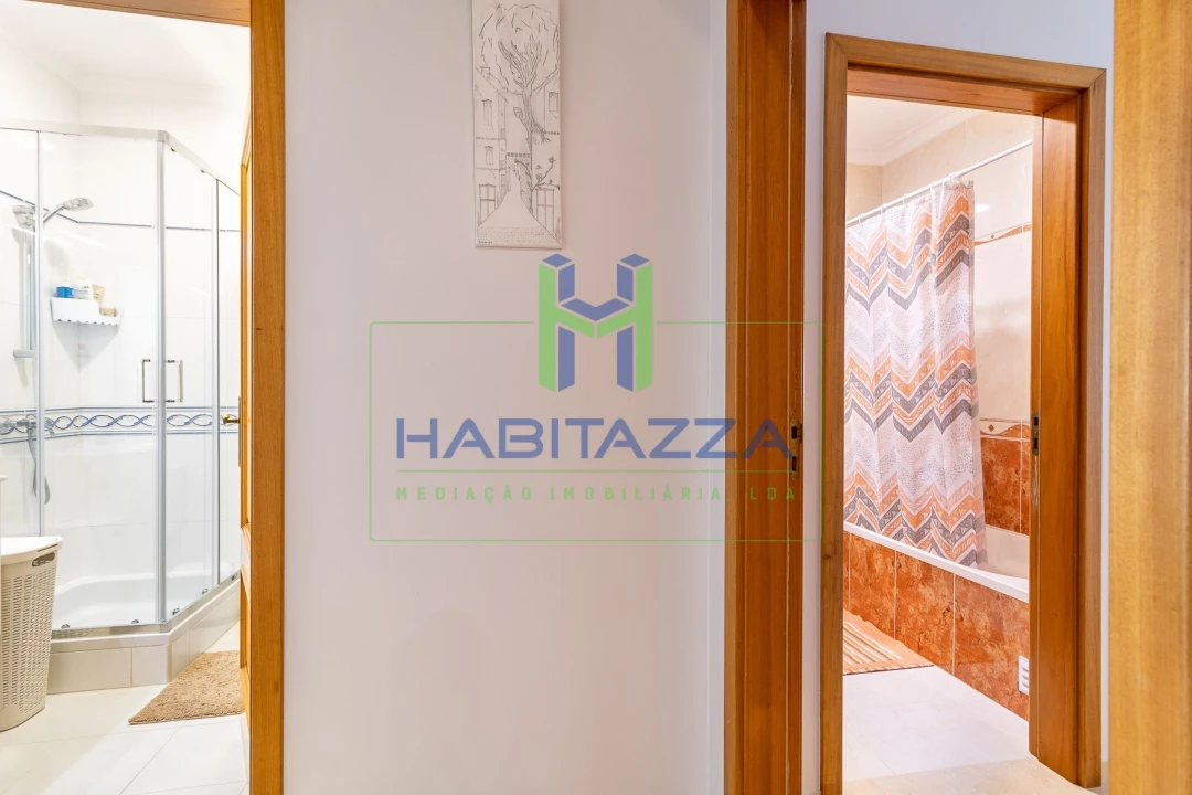 Apartamento T3 para Venda em Lagos (São Sebastião e Santa Maria) Foto 19