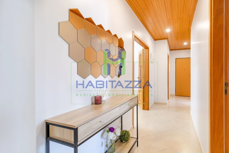 Apartamento T3 para Venda em Lagos (São Sebastião e Santa Maria) Foto 13