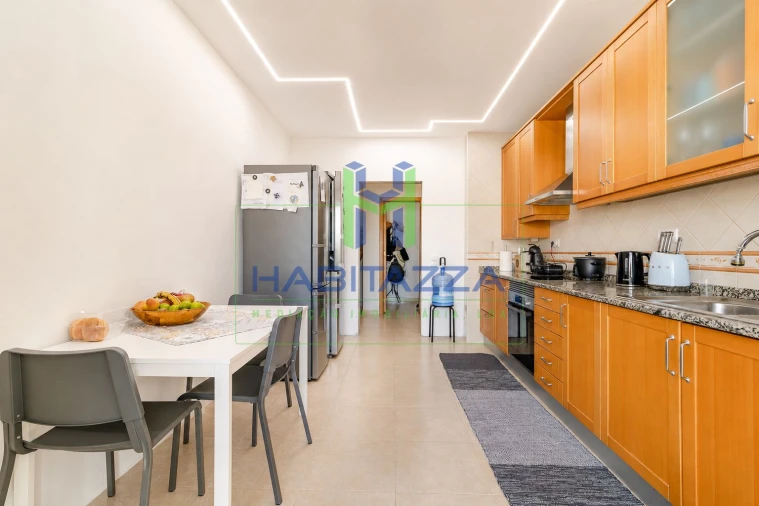 Apartamento T3 para Venda em Lagos (São Sebastião e Santa Maria) Foto 7