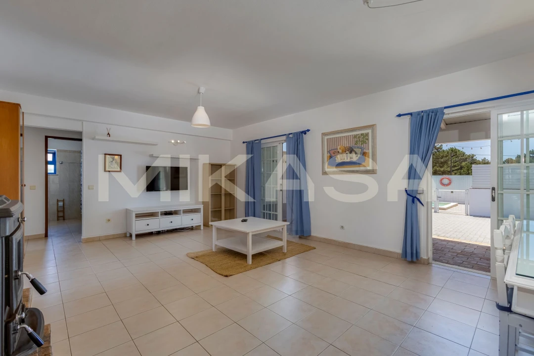 Moradia T2 para Venda em Aljezur Foto 6