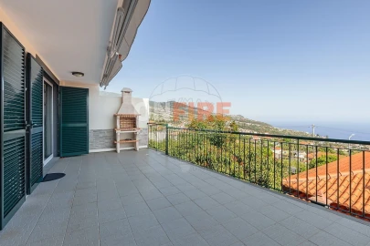 Moradia T3 para Venda em Estreito da Calheta
