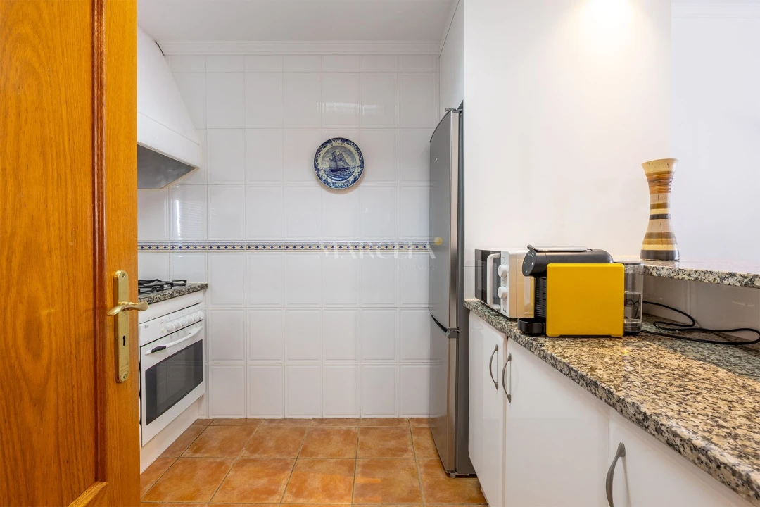 Apartamento T1 para Venda em Lagos (São Sebastião e Santa Maria) Foto 9