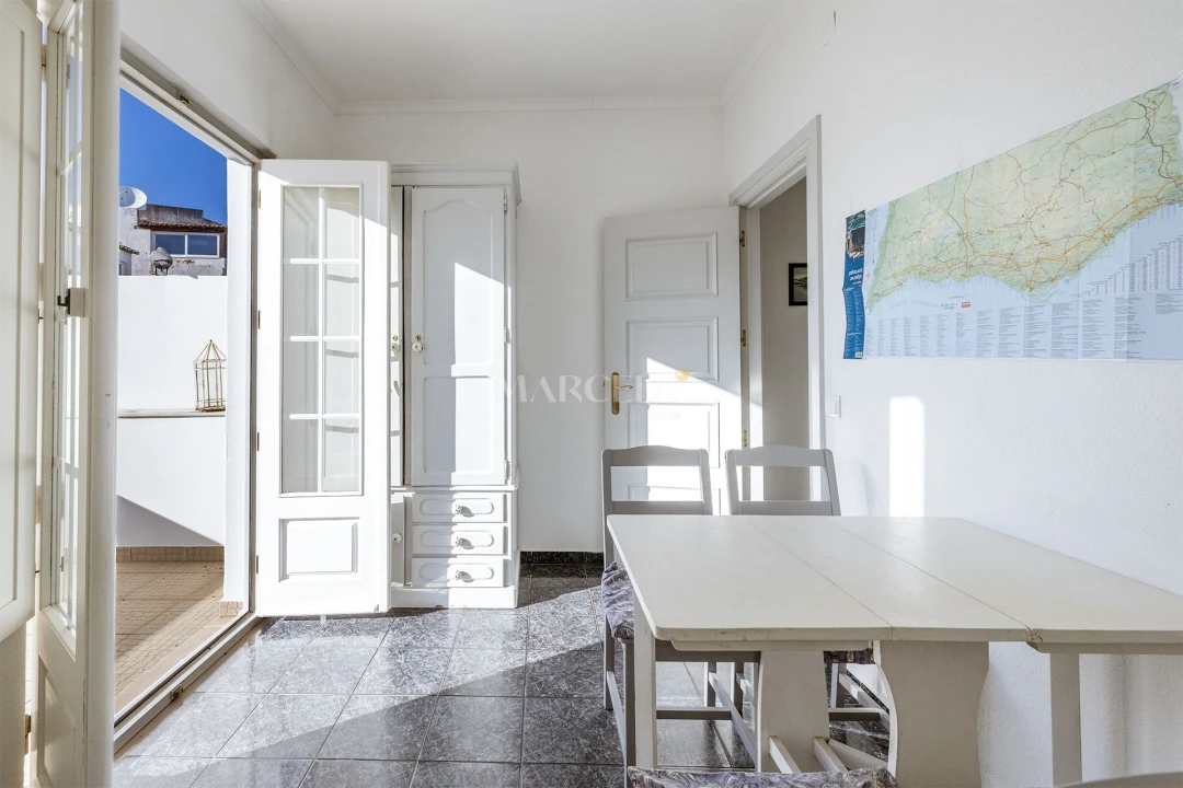 Apartamento T2 para Venda em Lagos (São Sebastião e Santa Maria) Foto 16