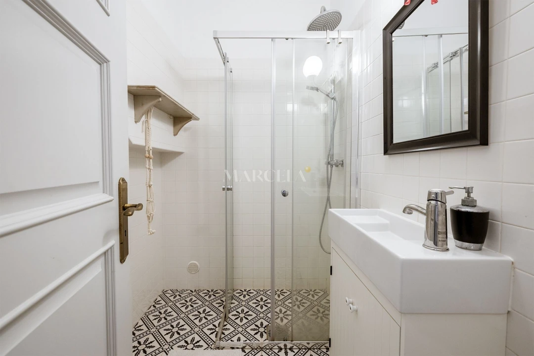 Apartamento T2 para Venda em Lagos (São Sebastião e Santa Maria) Foto 12