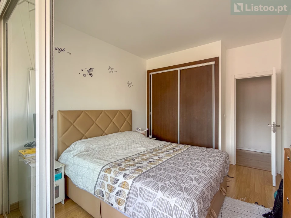 Apartamento T2 para Venda em Benfica Foto 9