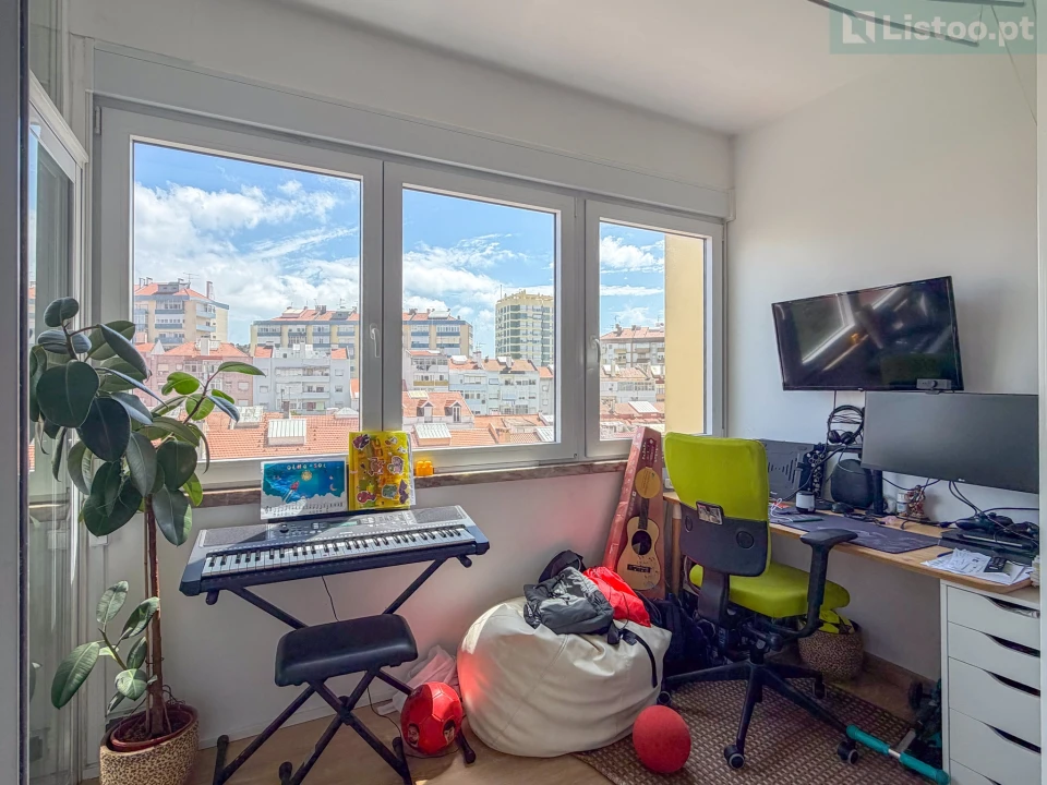 Apartamento T2 para Venda em Benfica Foto 7