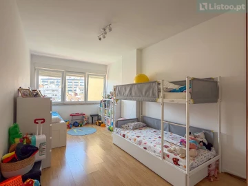 Apartamento T2 para Venda em Benfica