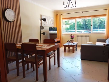 Apartamento T2 para Venda em Sesimbra (Castelo)