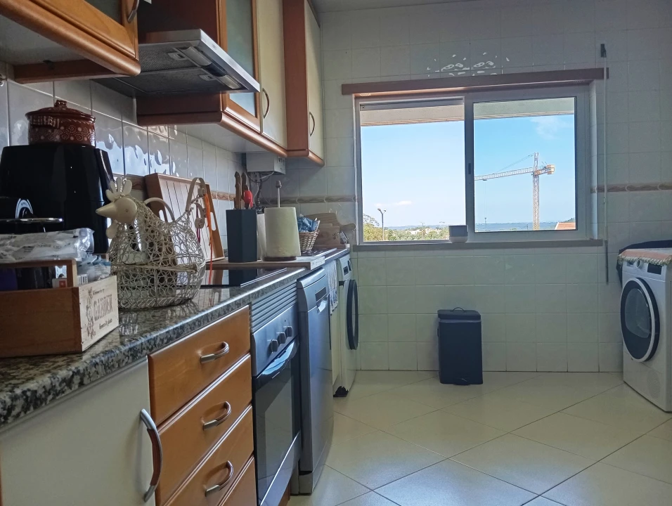 Apartamento T2 para Venda em Sesimbra (Castelo) Foto 16