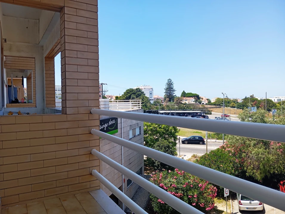 Apartamento T2 para Venda em Sesimbra (Castelo) Foto 1