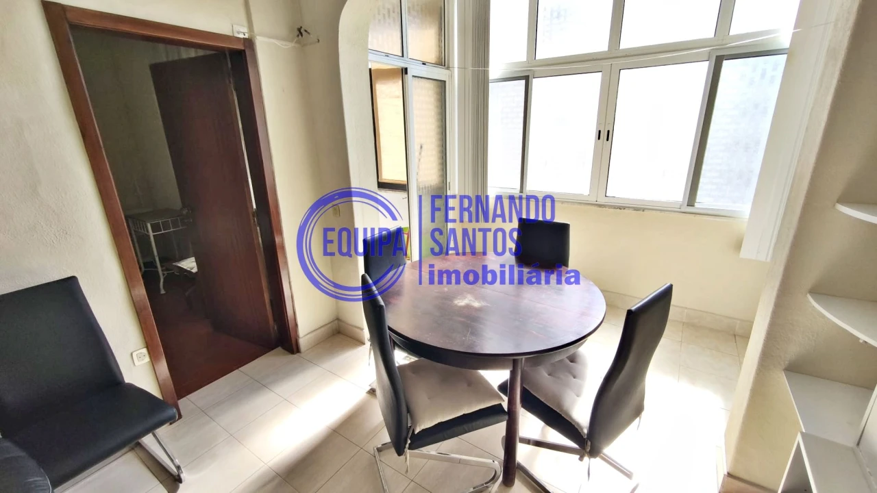 Apartamento T2 para Venda em Armação de Pera Foto 4