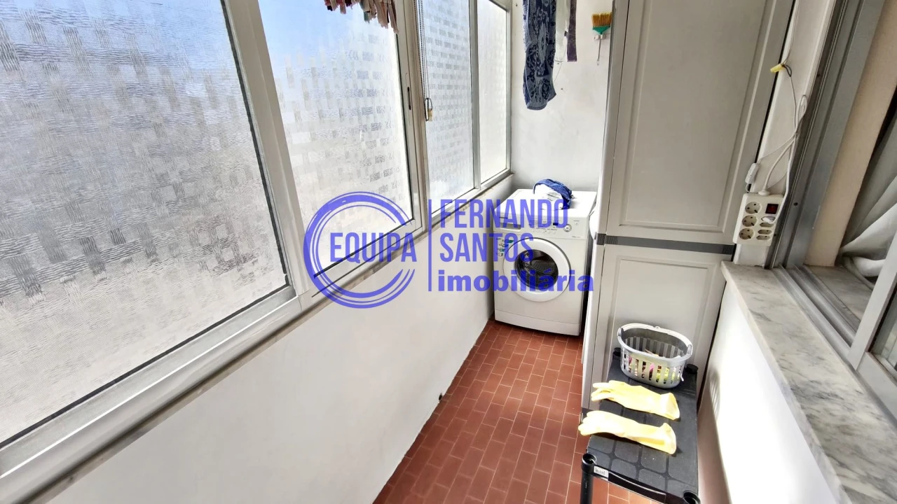 Apartamento T2 para Venda em Armação de Pera Foto 7