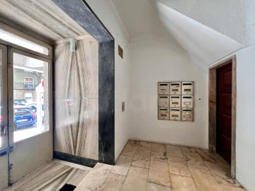 Apartamento T2 para Venda em Águas Livres
