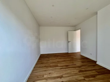 Apartamento T2 para Venda em Águas Livres