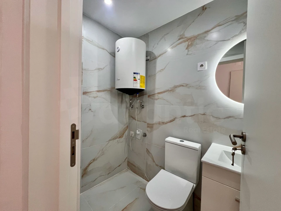 Apartamento T2 para Venda em Águas Livres Foto 13
