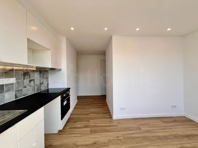 Apartamento T2 para Venda em Águas Livres Foto 7