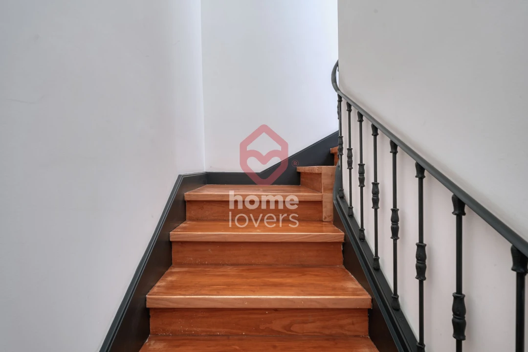 Apartamento T1 para Venda em Campo de Ourique Foto 19