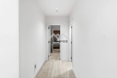 Apartamento T4 para Venda em Paranhos