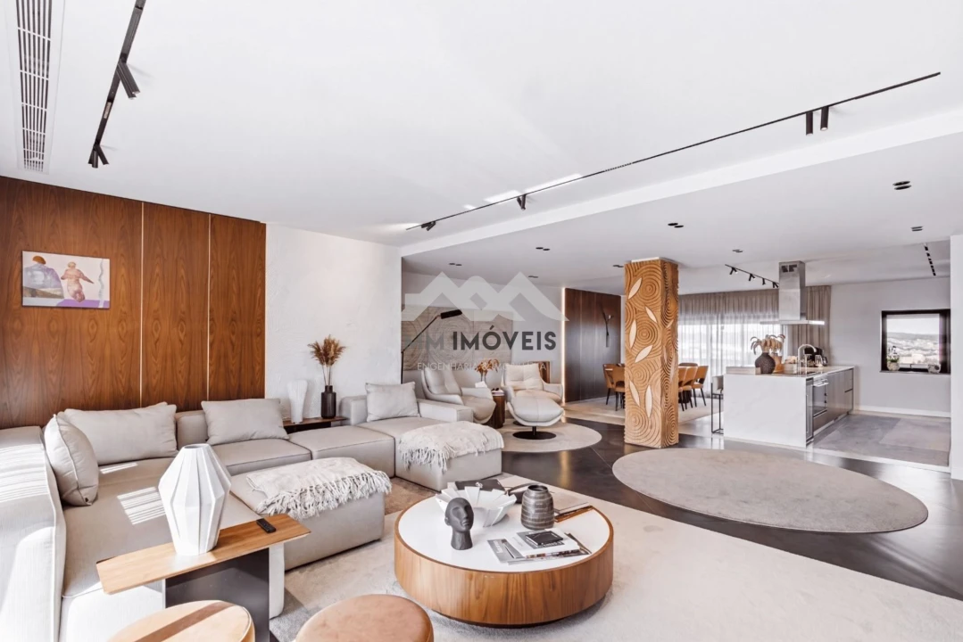 Apartamento T4 para Venda em Paranhos Foto 12
