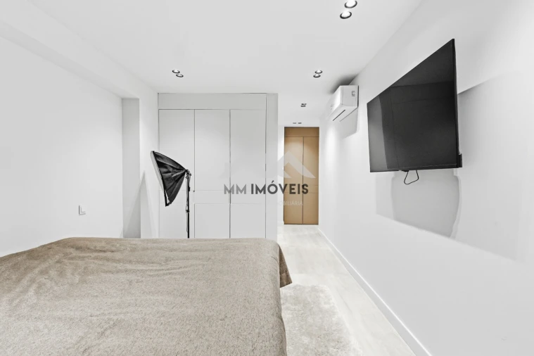 Apartamento T4 para Venda em Paranhos Foto 7