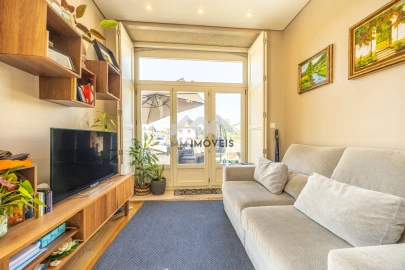 Apartamento T2 para Venda em Campanhã