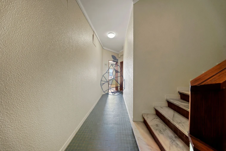 Apartamento T1 para Venda em Portimão Foto 30