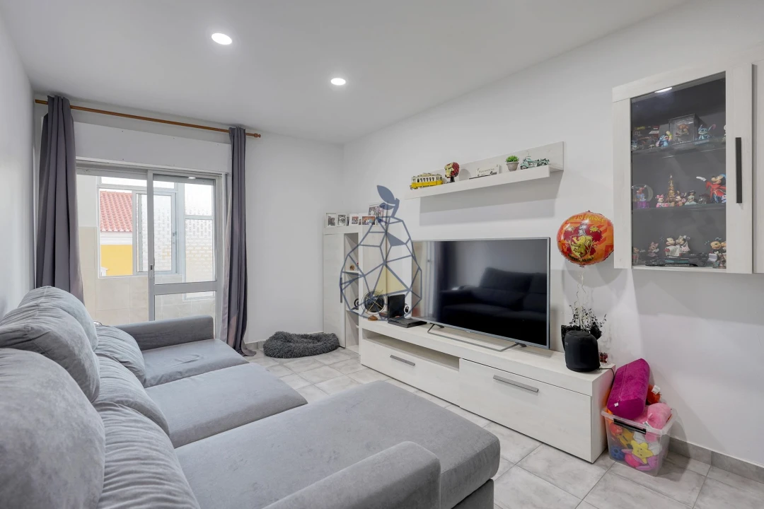Apartamento T2 para Venda em Lagoa e Carvoeiro Foto 1
