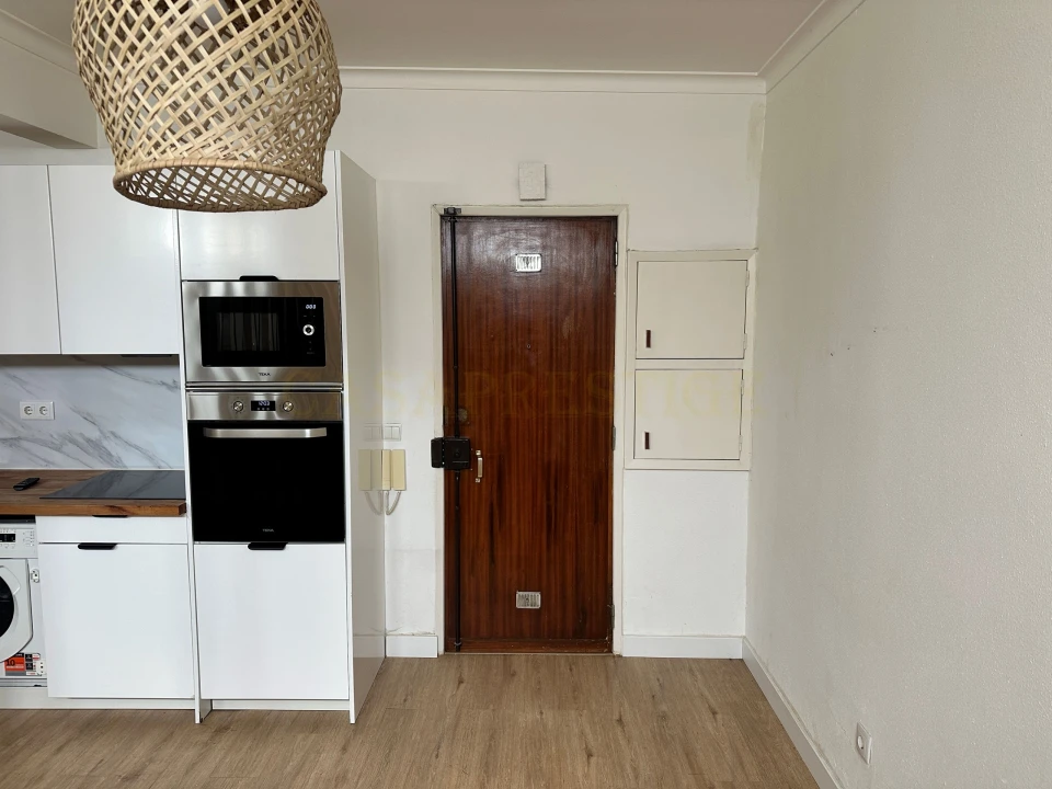Apartamento T1 para Venda em Águas Livres Foto 18