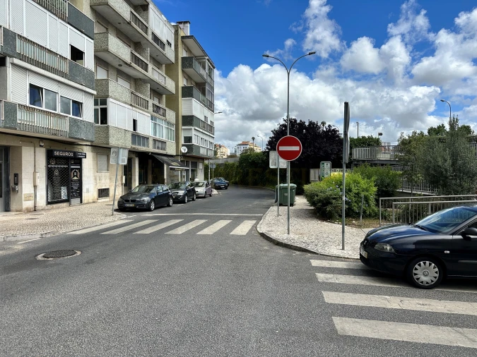 Apartamento T1 para Venda em Águas Livres Foto 15