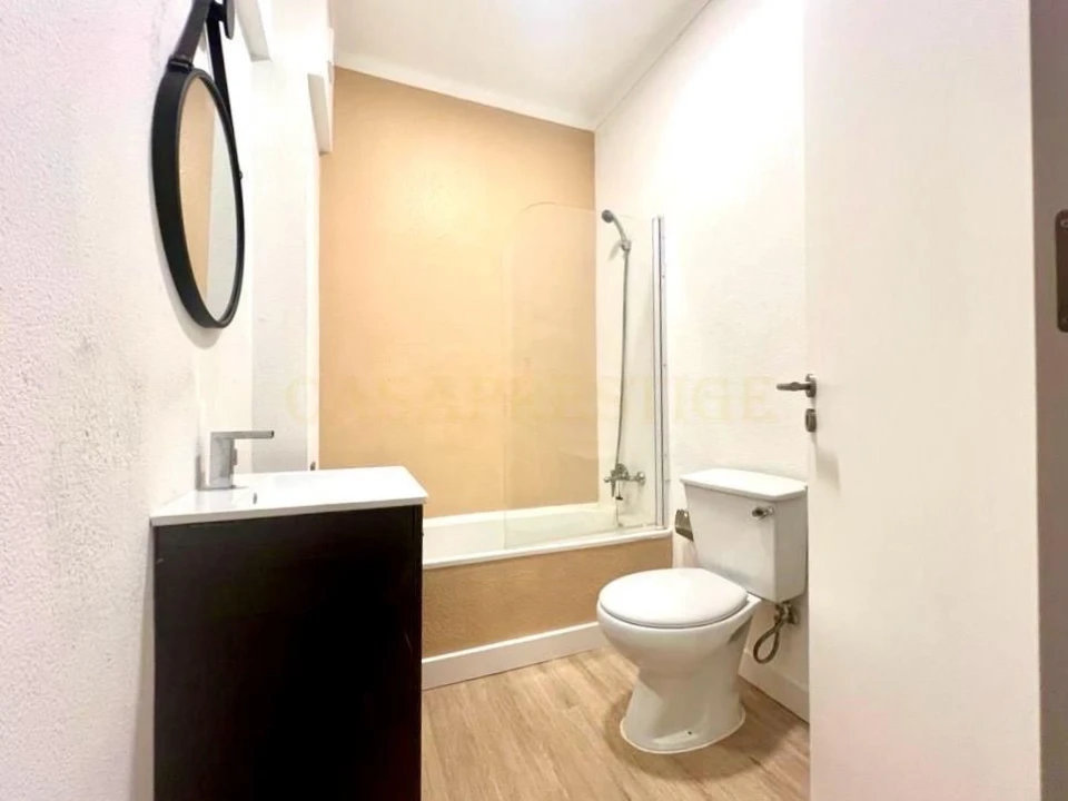 Apartamento T1 para Venda em Águas Livres Foto 6