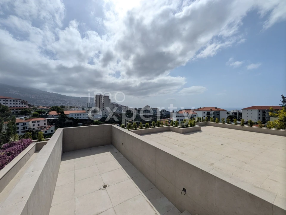 Apartamento T2 para Venda em São Martinho Foto 4