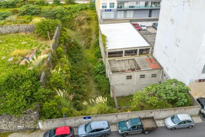 Terreno para Venda em Ponta Delgada (São Pedro)