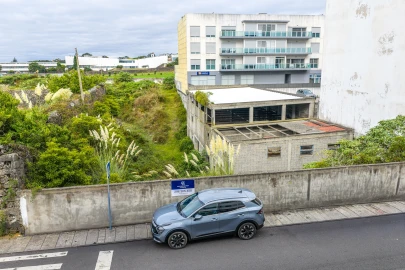 Terreno para Venda em Ponta Delgada (São Pedro)