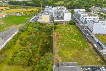 Terreno para Venda em Ponta Delgada (São Pedro)