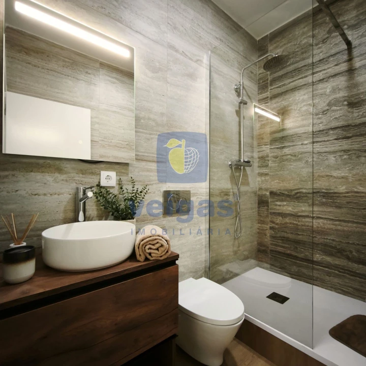 Apartamento T3 para Venda em Benfica Foto 23