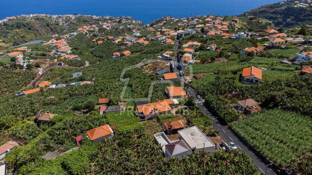 Moradia T3 para Venda em Canhas Foto 30