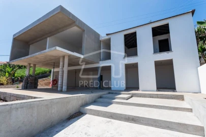 Moradia T3 para Venda em Canhas