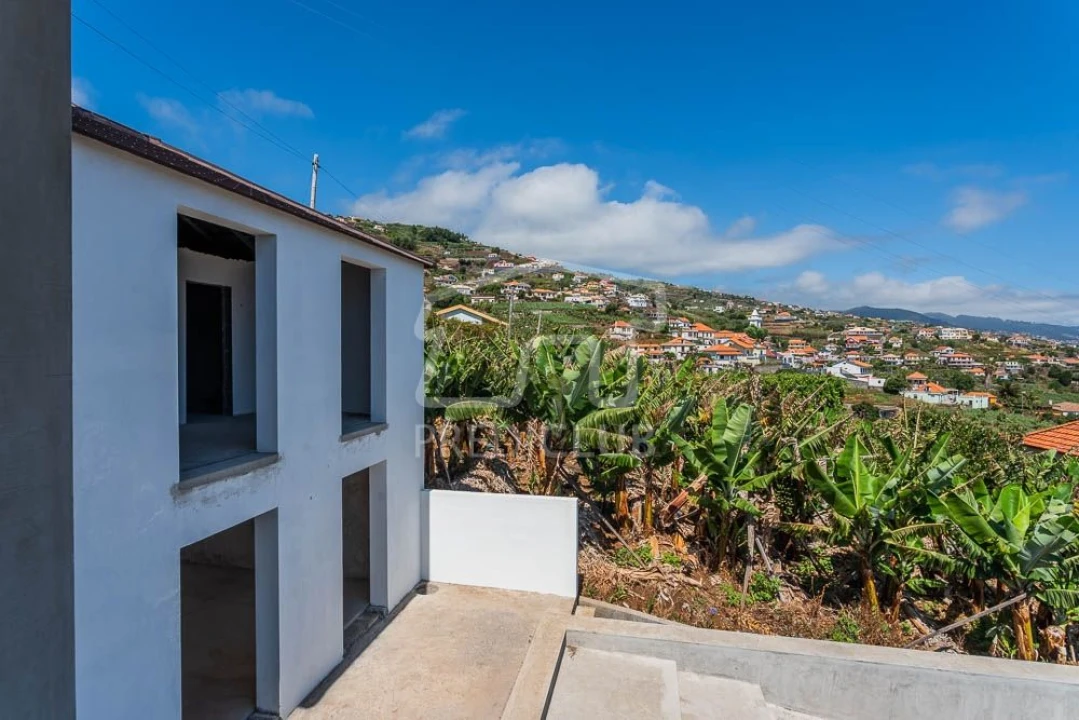 Moradia T3 para Venda em Canhas Foto 27