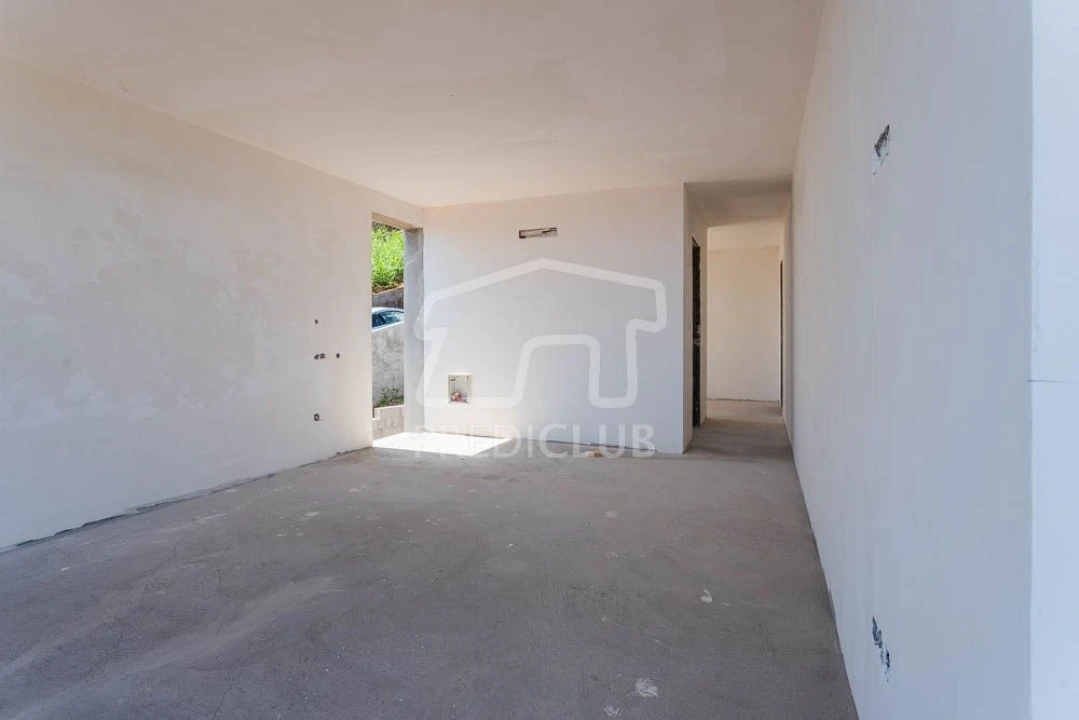 Moradia T3 para Venda em Canhas Foto 19