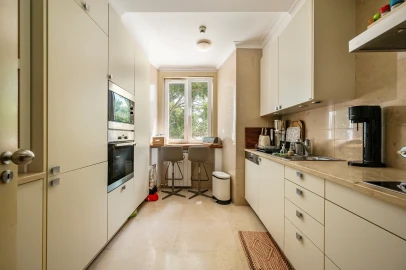 Apartamento T4 para Venda em São Vicente