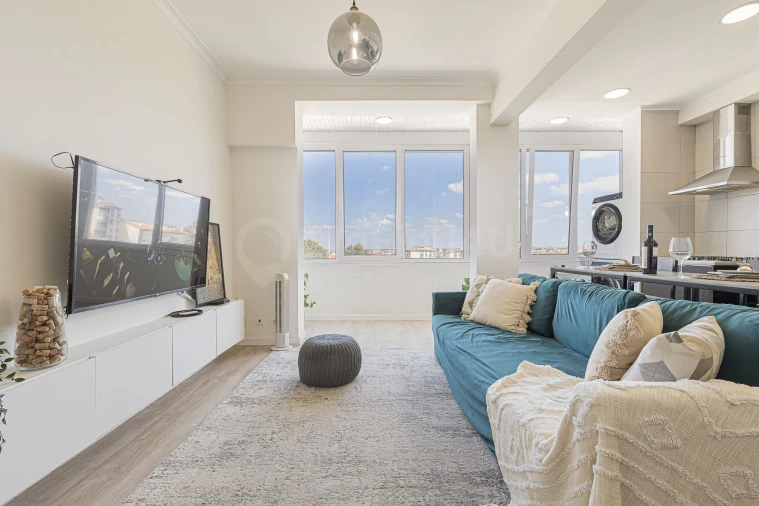Apartamento T3 para Venda em Amora Foto 2