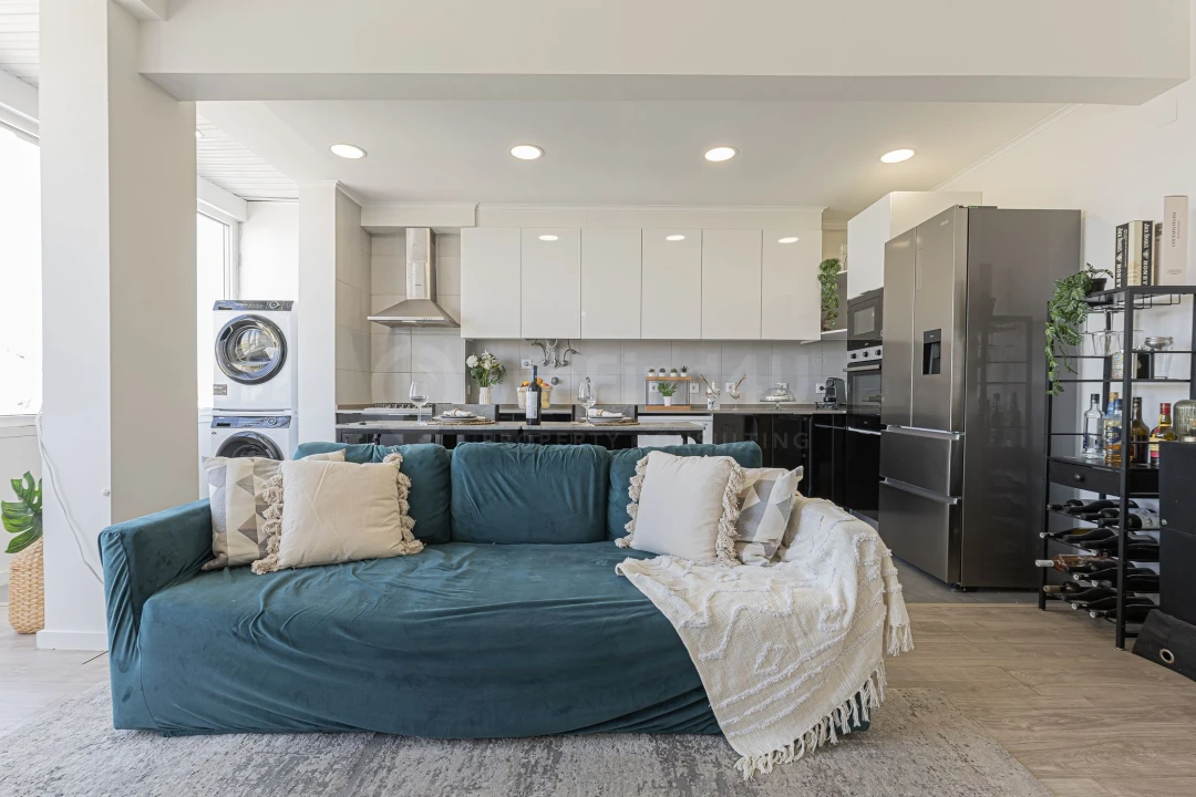 Apartamento T3 para Venda em Amora Foto 3