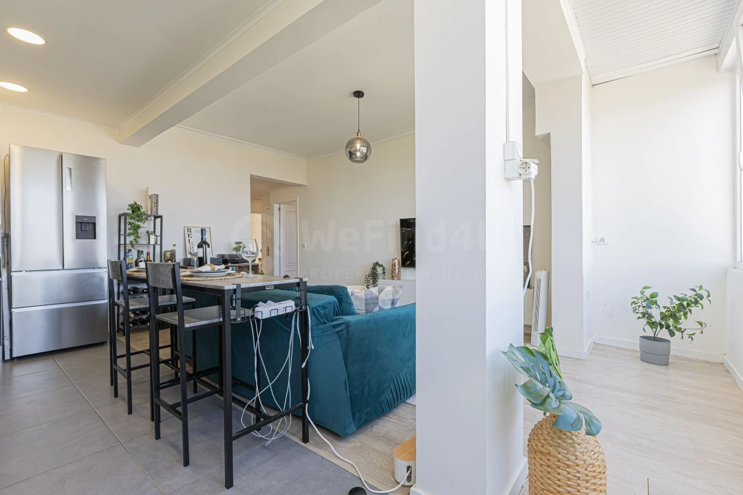 Apartamento T3 para Venda em Amora Foto 12