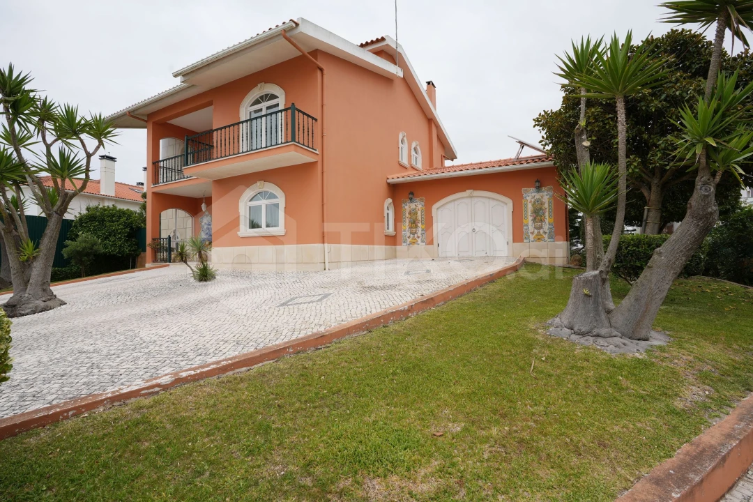 Moradia T5 para Venda em Santa Maria, São Pedro e Matacães Foto 48