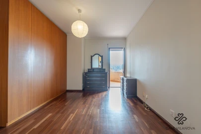 Apartamento T3 para Venda em Valadares
