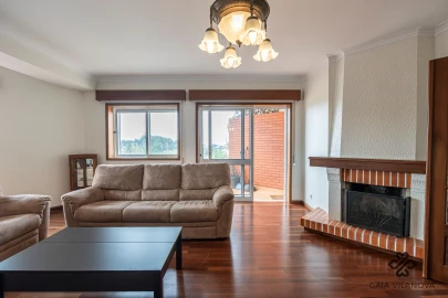 Apartamento T3 para Venda em Valadares