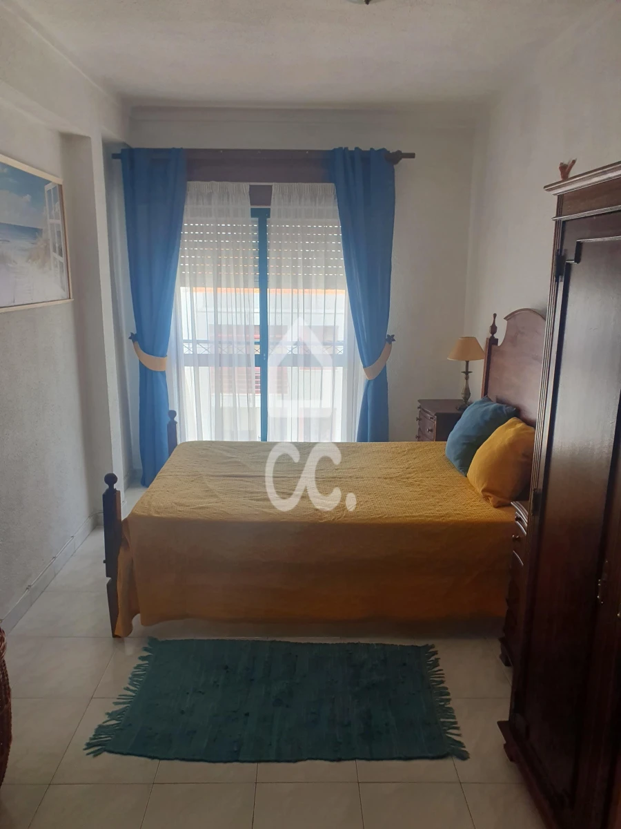 Apartamento T1 para Arrendamento em Caparica e Trafaria Foto 3