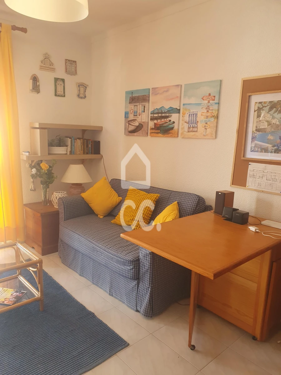 Apartamento T1 para Arrendamento em Caparica e Trafaria Foto 7