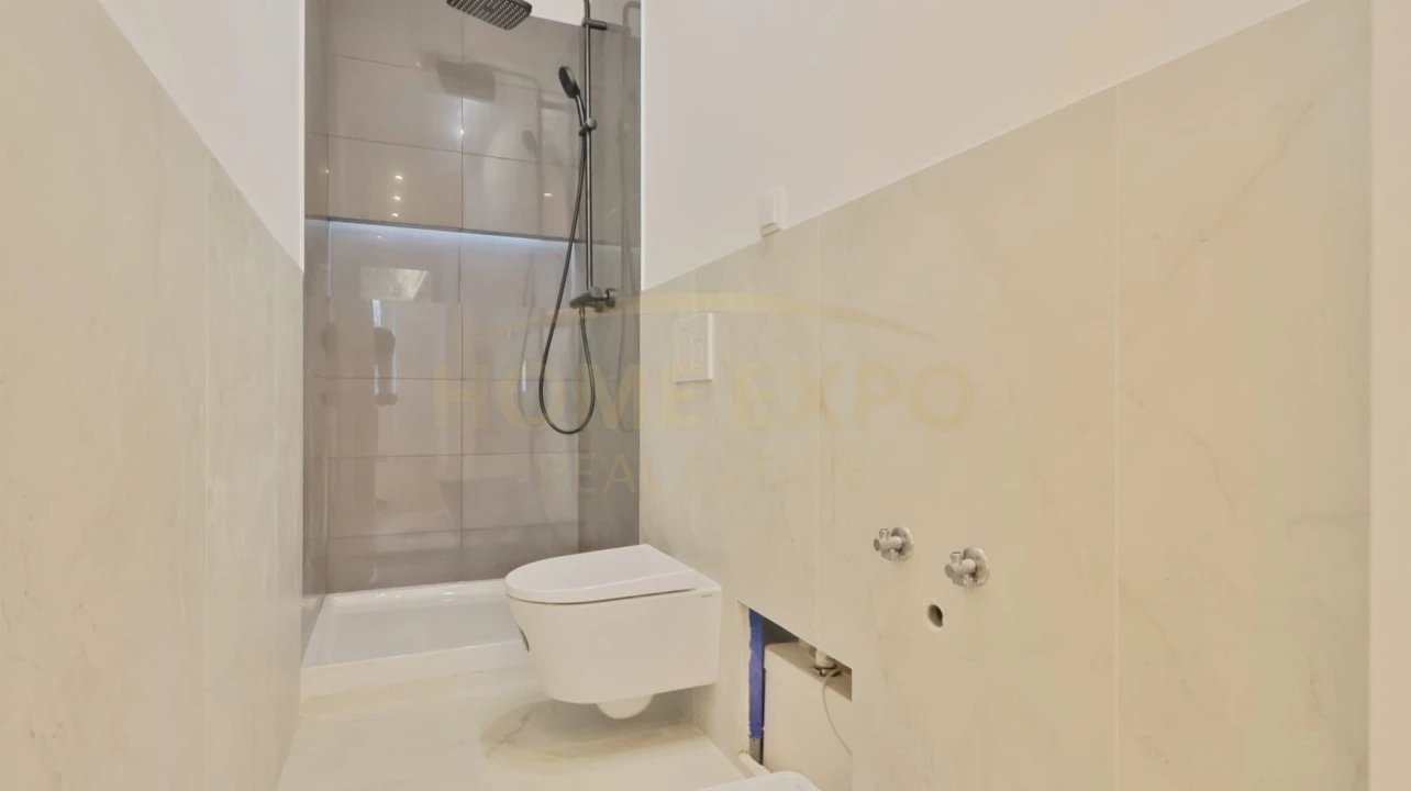 Apartamento T2 para Venda em Arroios Foto 11