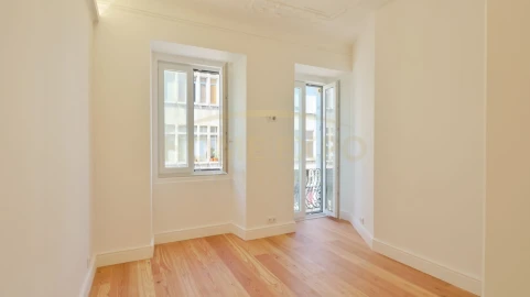Apartamento T2 para Venda em Arroios